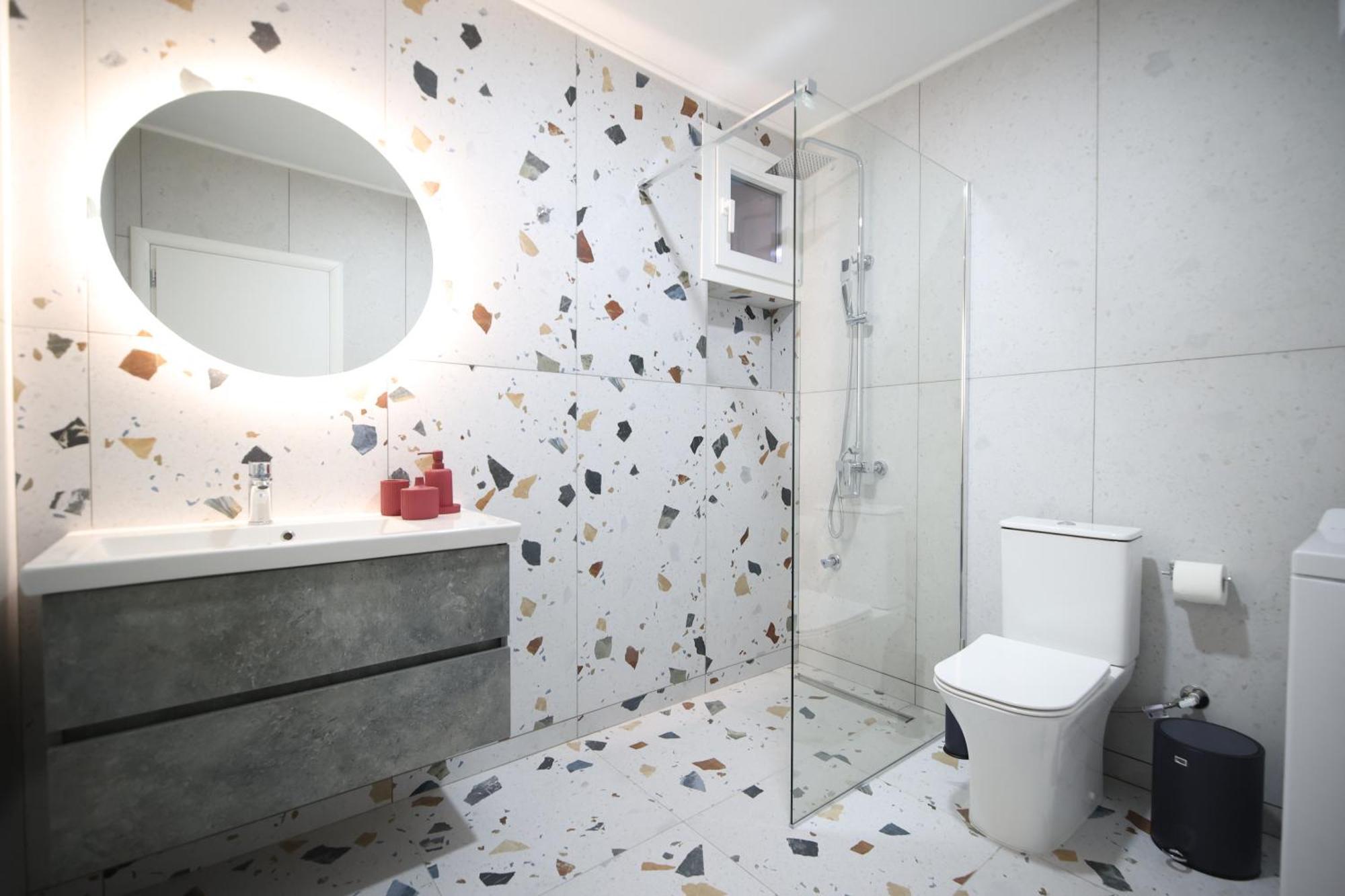 אדסה Ε121 Luxury Suites מראה חיצוני תמונה