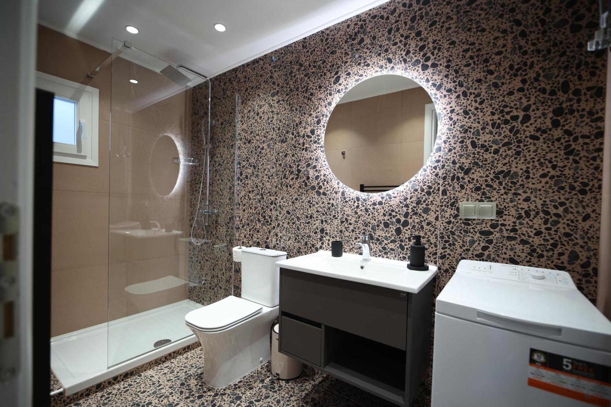 אדסה Ε121 Luxury Suites מראה חיצוני תמונה