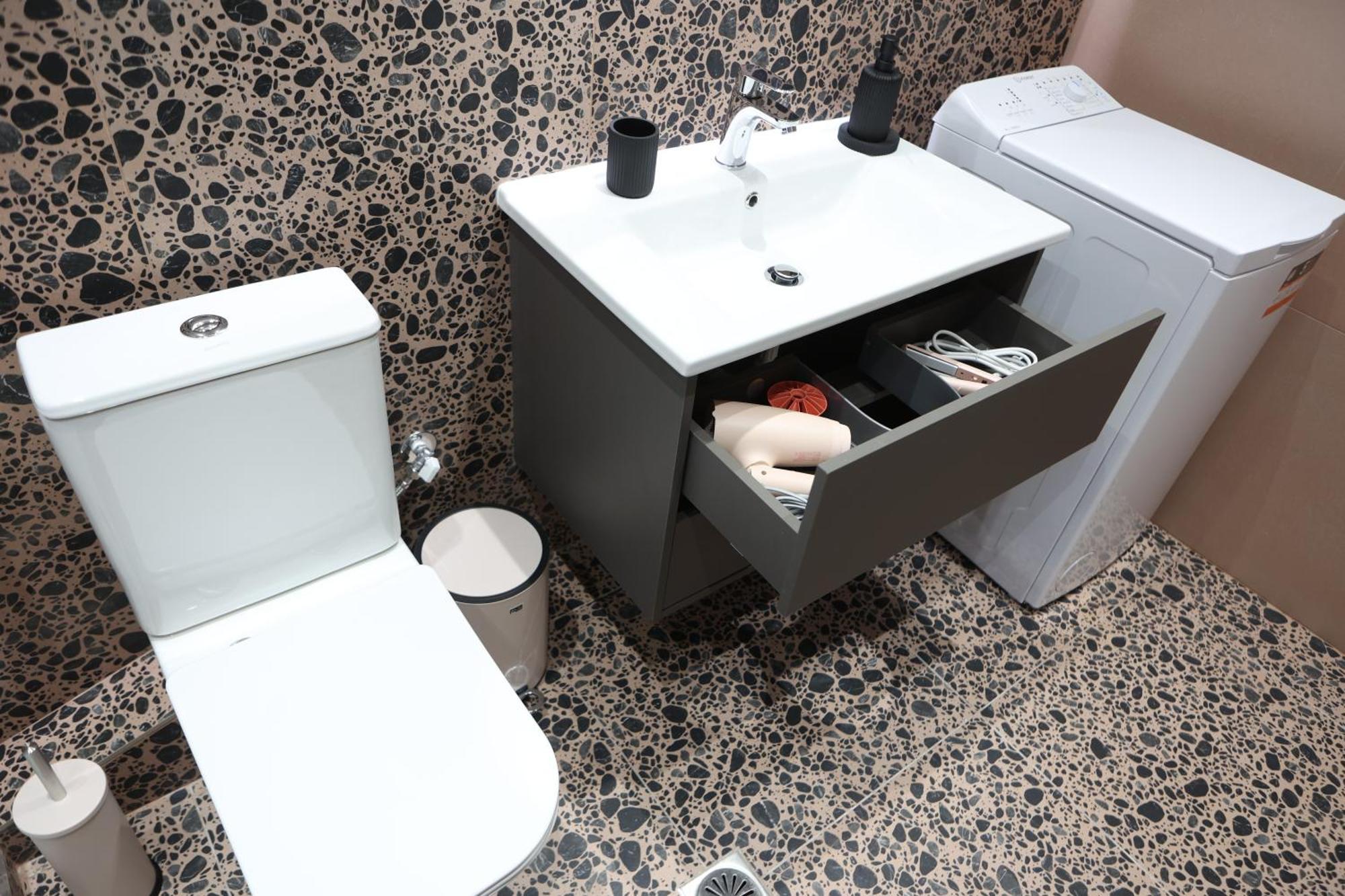 אדסה Ε121 Luxury Suites מראה חיצוני תמונה